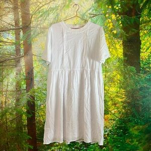 Roolee Mom Lightweight Sundress in White Size XL